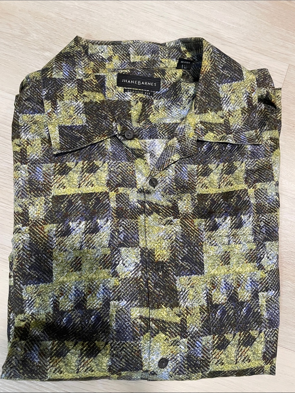 Jhane Barnes Green Plaid Button-Up Short Sleeve Shirt